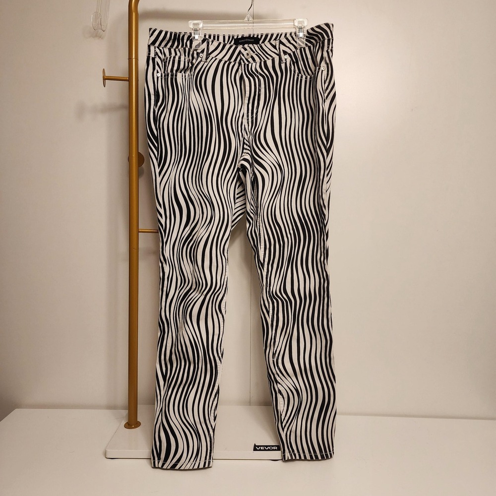 18 Zebra Skinny Pant, Size 18
